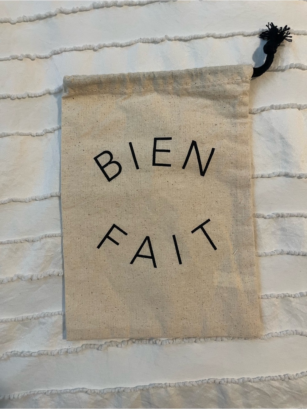 Madewell Accessory Canvas Drawstring Pouch "BIEN FAIT" in Natural